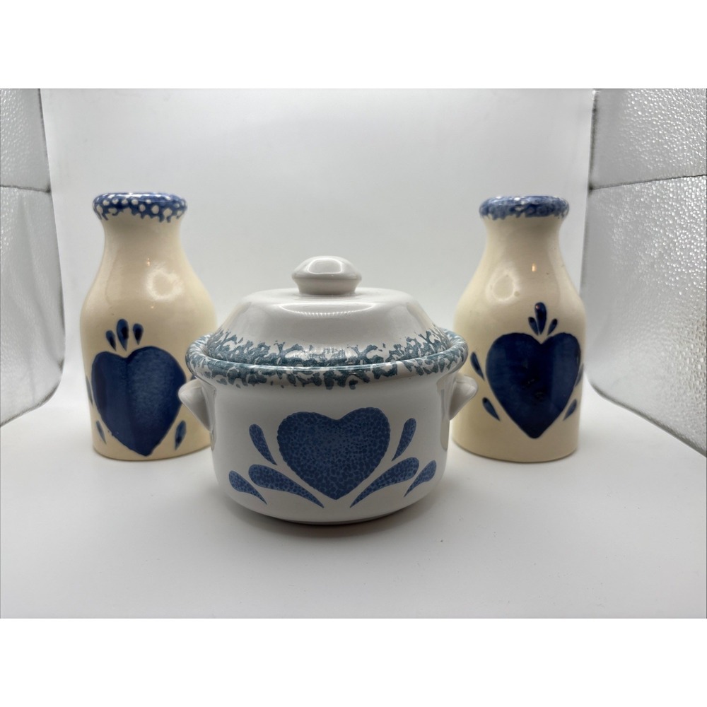 Set Of 3 Blue Sponge Heart Pottery Stoneware Country Vases Milk Jugs Soup Crock